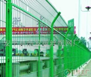 批發各類安全防護網 廣州篩網、安平絲網、石籠網、壓花網、護欄網浸塑網詳解